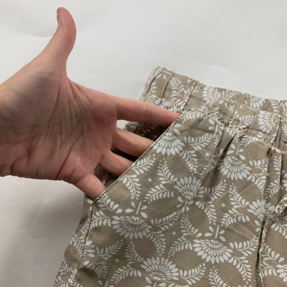 PETITE Old Navy Tan Printed Challis Relaxed Pull On Pant PM - Picture 3 of 7